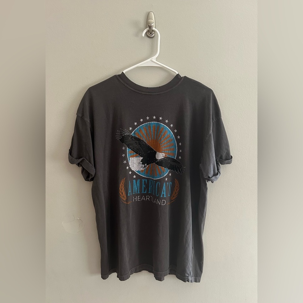 Girl Dangerous America’s Heartland Distressed T-Shirt | Size Medium